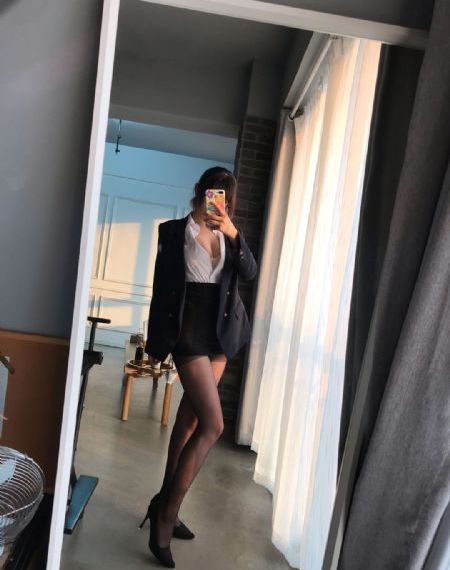 隔壁的男人