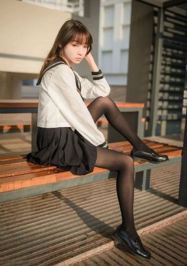 潜入搜查官