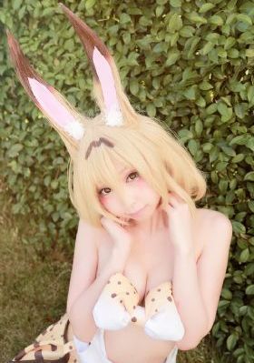 女大学生2