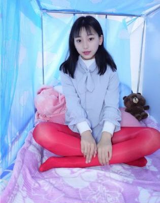 年轻的女教师5